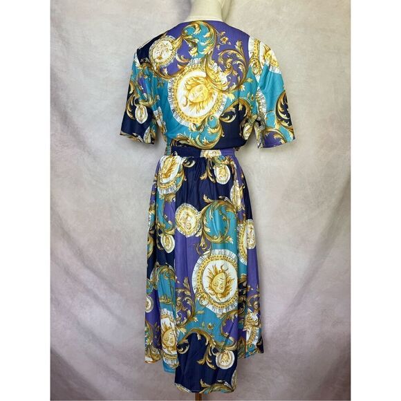 Vintage Celestial Set Outfit - Picture 3 of 7